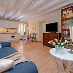 Casa Sbisa\' Apartment